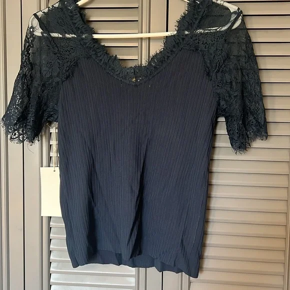 NWT Cocobleu : Blue Lace Blouse - Small - Picture 4 of 9